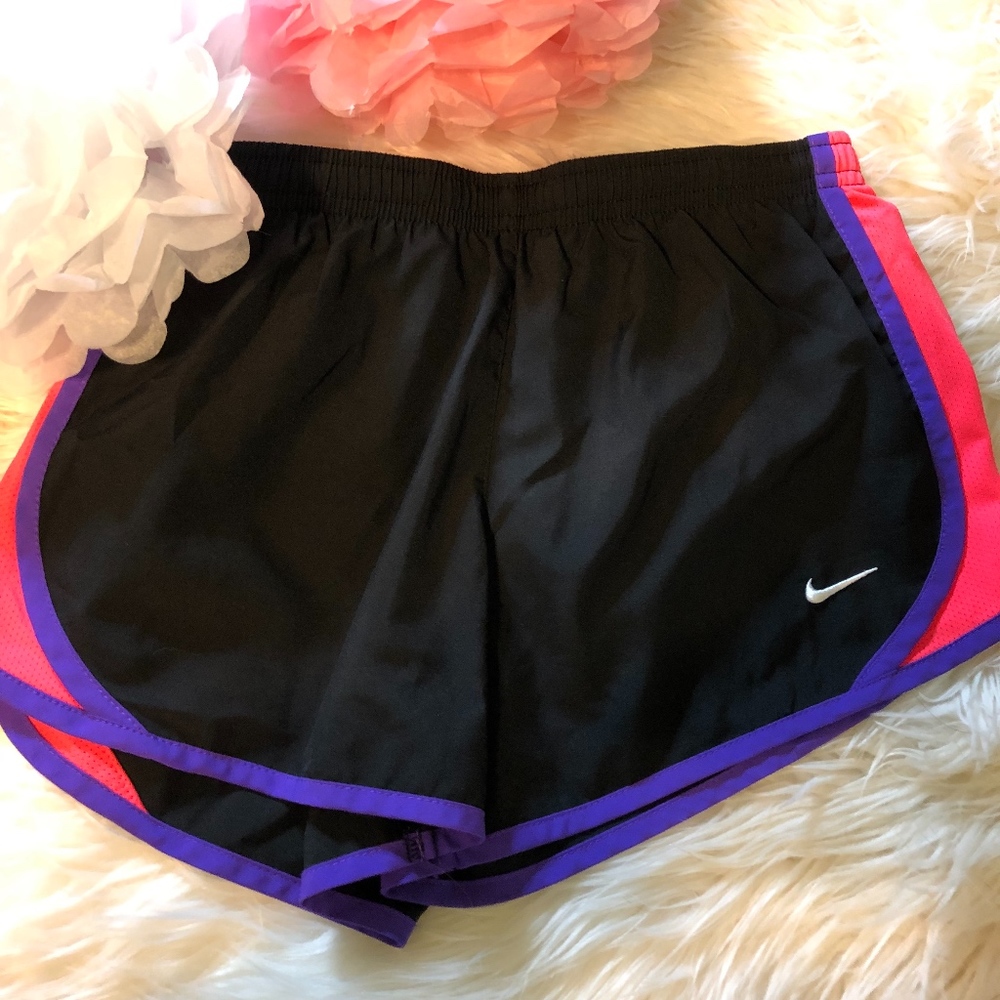 Nike tempo shorts